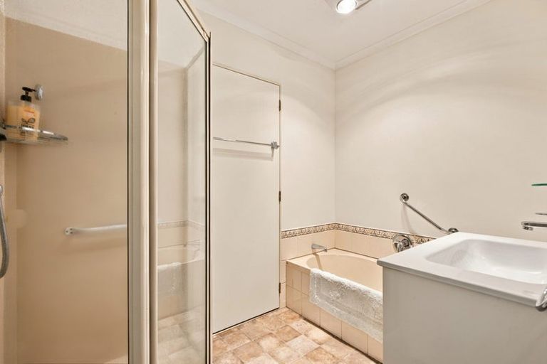 Photo of property in 16 Smylie Close, Ohauiti, Tauranga, 3112