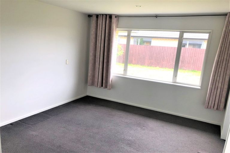 Photo of property in 58 Somerville Crescent, Aidanfield, Christchurch, 8025