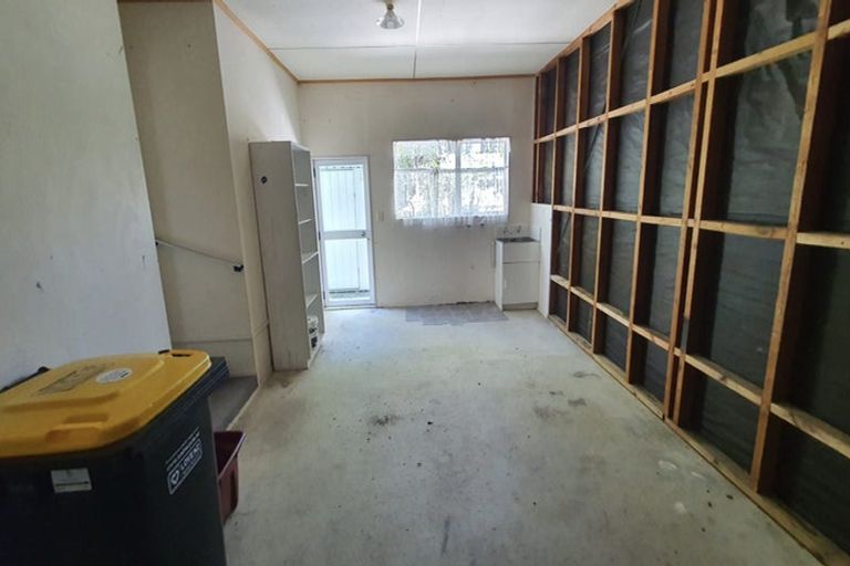 Photo of property in 6 Massey Place, Masterton, 5810