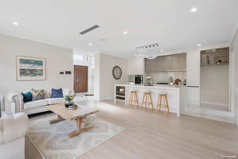 Photo of property in 6 Paikea Street, Albany Heights, Auckland, 0632