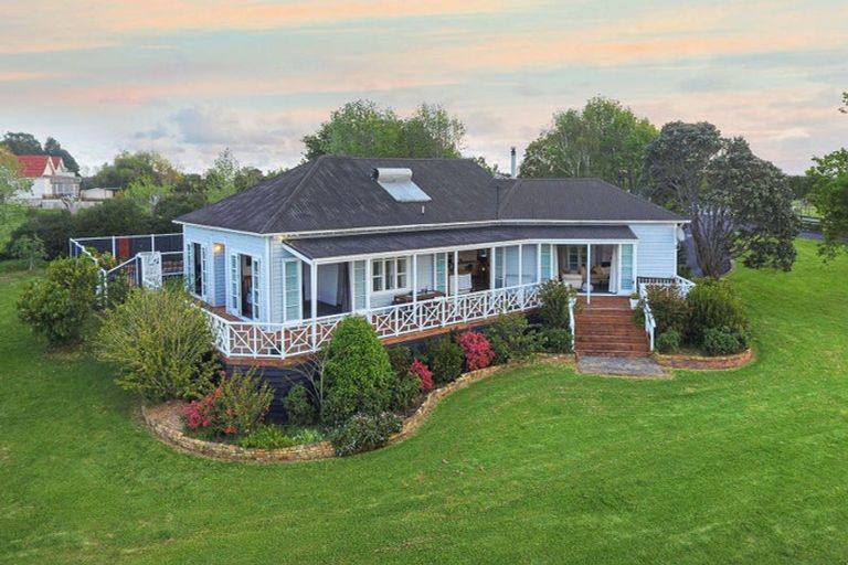 Photo of property in 187f Clarks Beach Road, Clarks Beach, Pukekohe, 2679