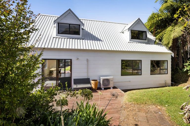 Photo of property in 6 Antonia Place, Bell Block, New Plymouth, 4312