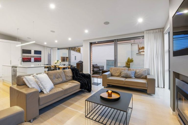 Photo of property in 29a Penzance Road, Mairangi Bay, Auckland, 0630