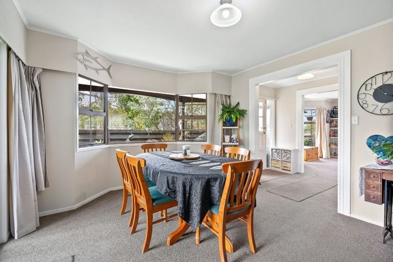 Photo of property in 1843 Ngunguru Road, Ngunguru, Whangarei, 0173