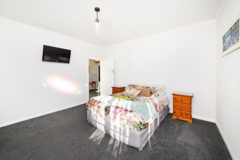 Photo of property in 5a Camden Street, Feilding, 4702