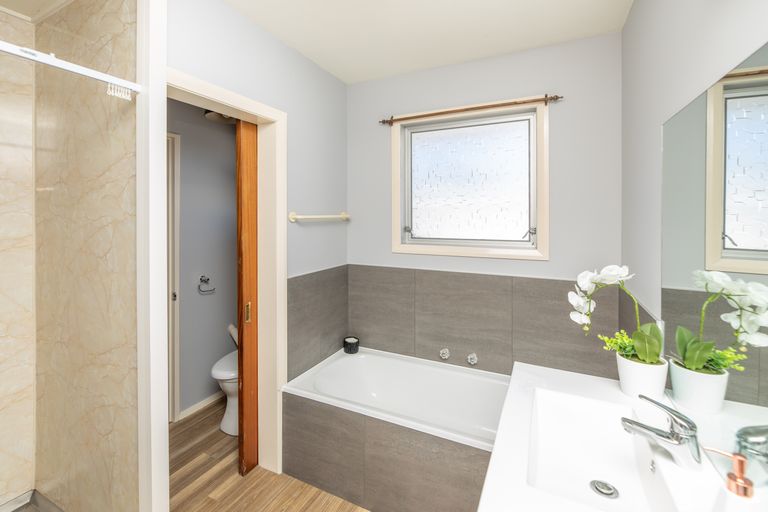 Photo of property in 46 Woolley Street, Avondale, Christchurch, 8061