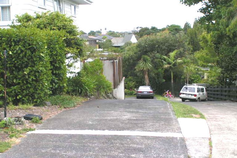 Photo of property in 26 Waitemata Road, Hauraki, Auckland, 0622