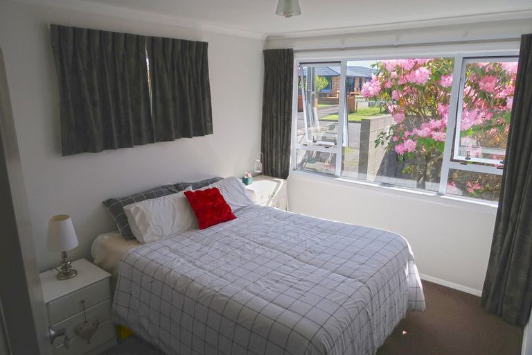 Photo of property in 28 Brecon Road, Stratford, 4332