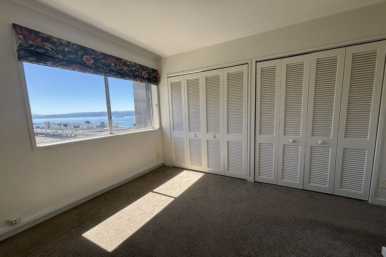 Photo of property in Mansfield Towers, 1 Grant Road, Thorndon, Wellington, 6011