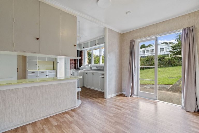 Photo of property in 12 Nahum Street, Paeroa, 3600