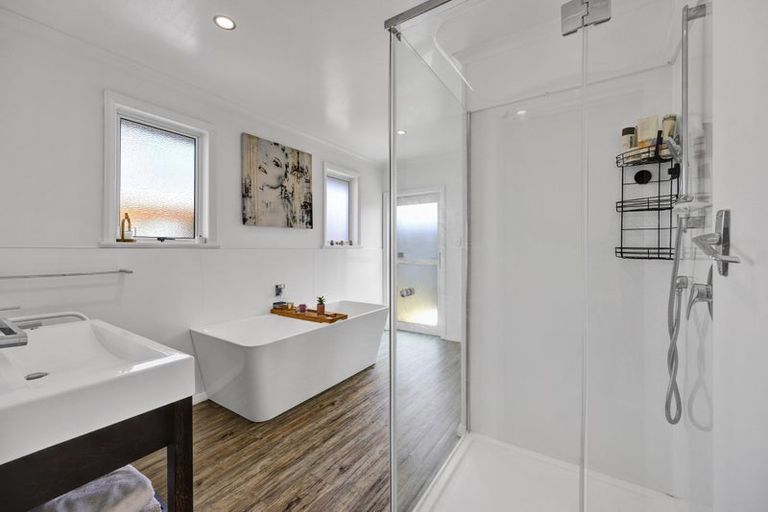 Photo of property in 45 Oberon Street, Stratford, 4332