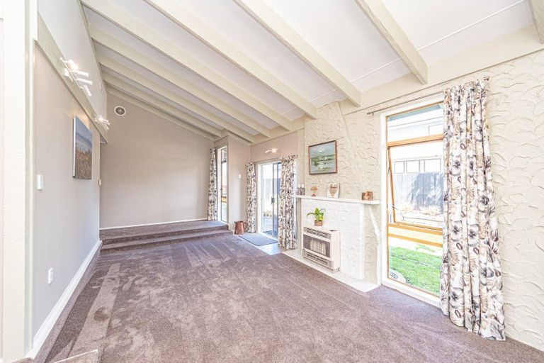 Photo of property in 53 Hinau Street, Castlecliff, Whanganui, 4501