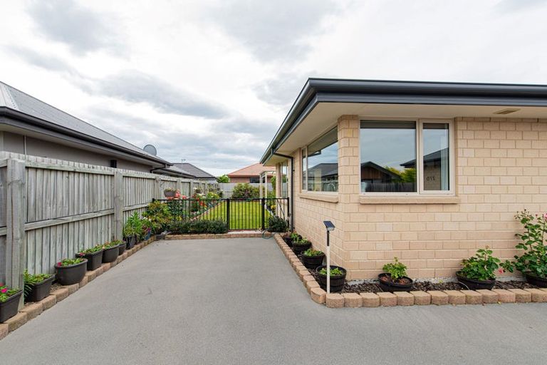 Photo of property in 27d Masefield Drive, Rolleston, 7614