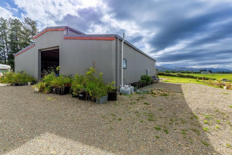 Photo of property in 27 Bakers Road, Waimate, 7978