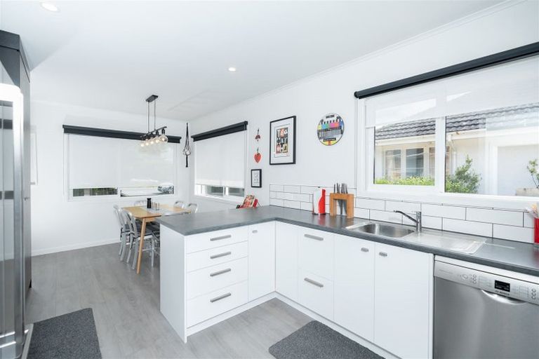 Photo of property in 18 Morrinsville Road, Hillcrest, Hamilton, 3216