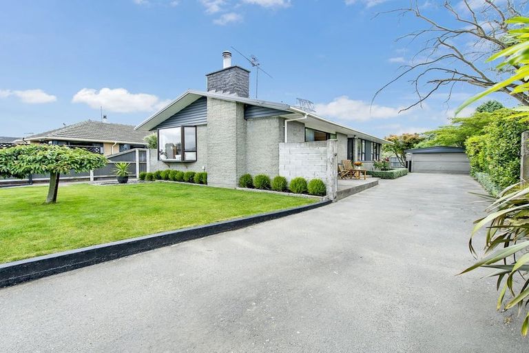 Photo of property in 27 Boston Avenue, Hornby, Christchurch, 8042