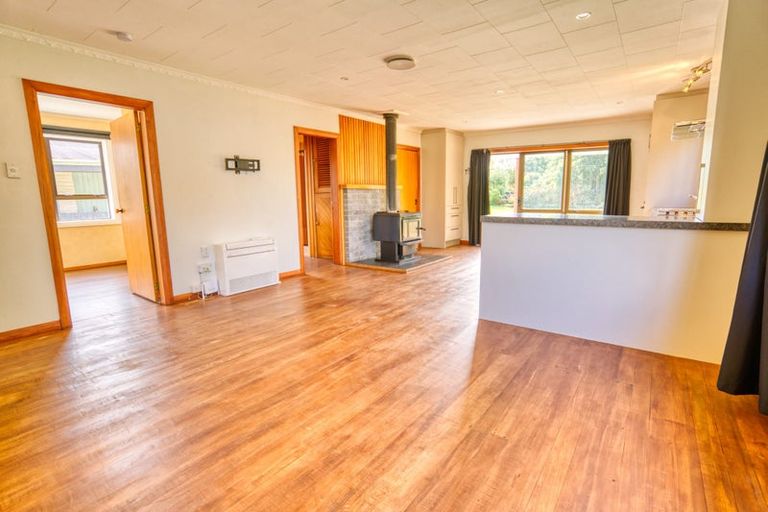 Photo of property in 33 Stafford Street, Blackball, 7804