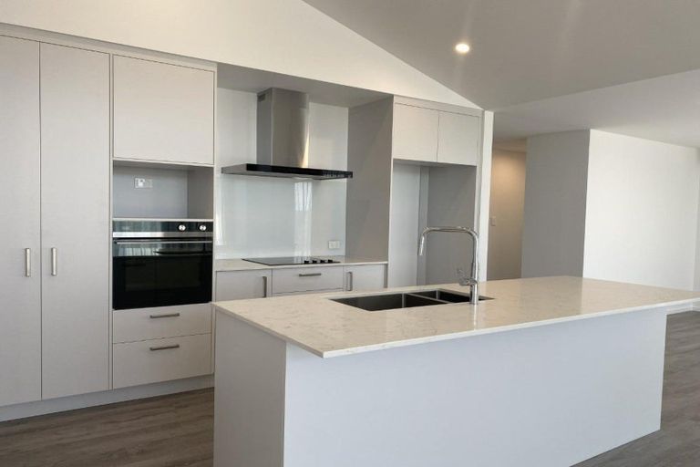 Photo of property in 350 Whitehills Road, Waitoki, Silverdale, 0994