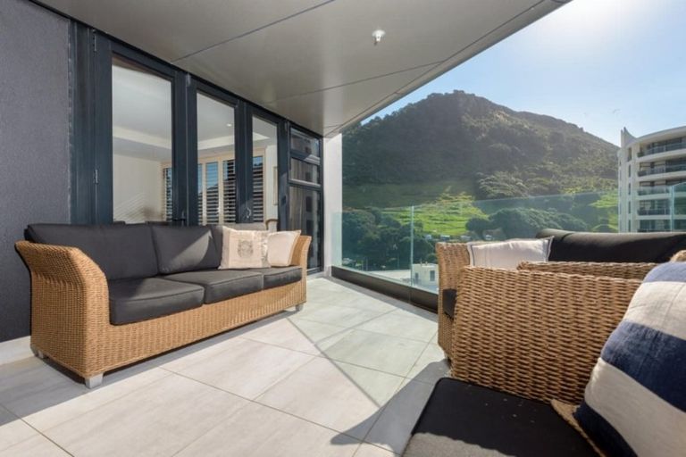 Photo of property in 11n7a Maunganui Road, Mount Maunganui, 3116