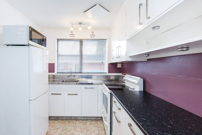 Photo of property in 1/148 Heretaunga Street, Palmerston North, 4414