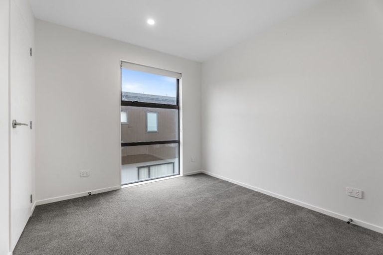 Photo of property in 45 Raupeti Lane, Henderson, Auckland, 0612