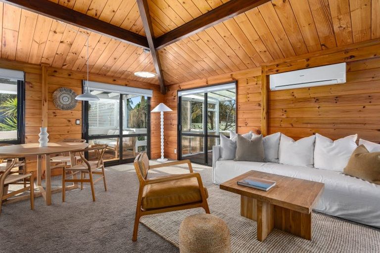 Photo of property in 129 Harbour Road, Ohope, 3121