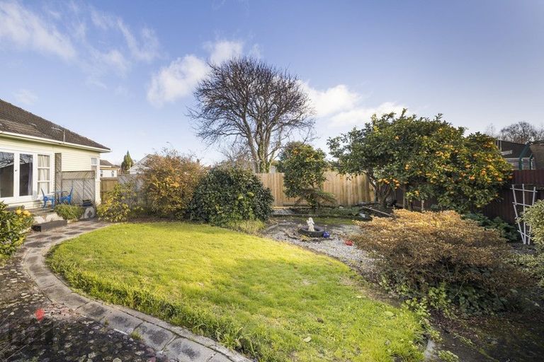 Photo of property in 25 Park Road, West End, Palmerston North, 4412