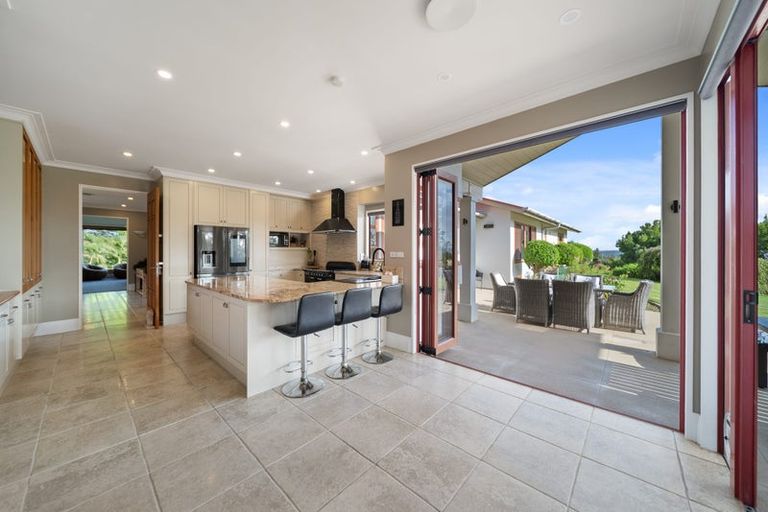 Photo of property in 15 Kaipara Road, Papakura, 2582