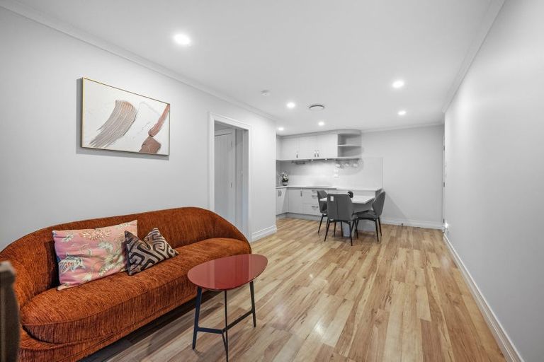 Photo of property in 5 Kingfisher Road, Silverdale, 0932