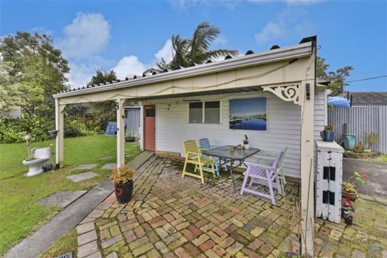 Photo of property in 23 Hokianga Street, Mangere East, Auckland, 2024