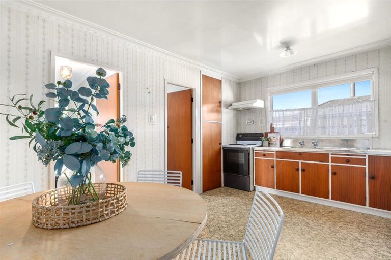 Photo of property in 19 Tupaea Place, Otumoetai, Tauranga, 3110