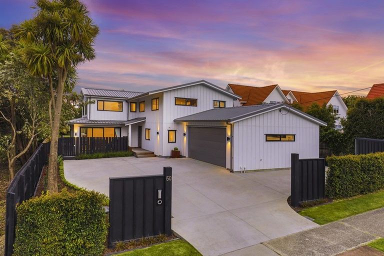 Photo of property in 50 Churchouse Road, Greenhithe, Auckland, 0632