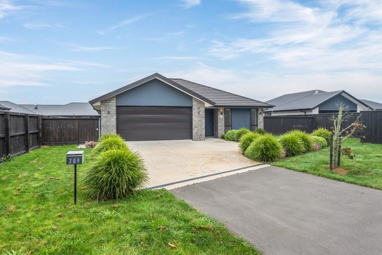 Photo of property in 209 Lincoln Rolleston Road, Rolleston, 7615