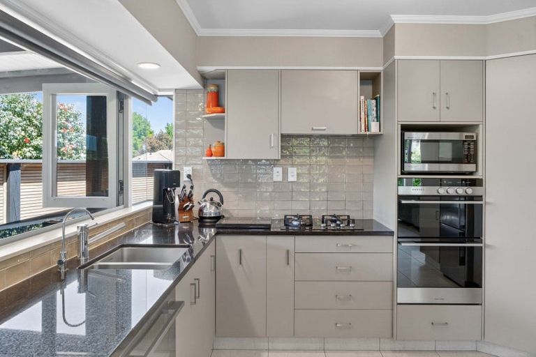 Photo of property in 11 Harlech Glen, Bethlehem, Tauranga, 3110