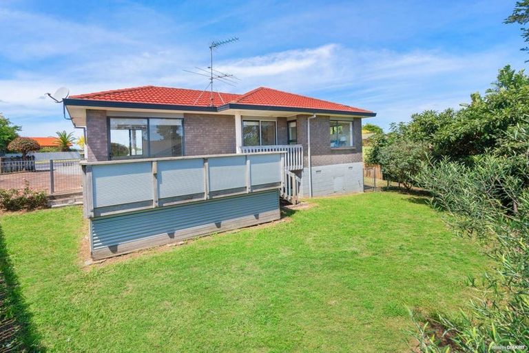 Photo of property in 189 Burswood Drive, Burswood, Auckland, 2013