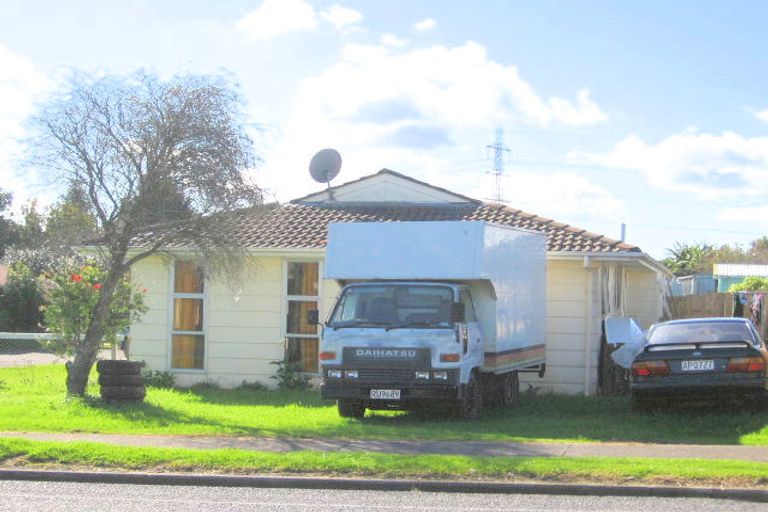 Photo of property in 84 Boundary Road, Clover Park, Auckland, 2019