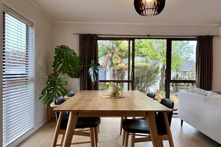 Photo of property in 11 Dunsandel Grove, Silverstream, Upper Hutt, 5019