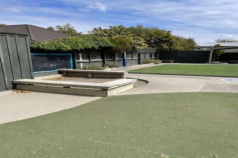 Photo of property in 17 Saint Martins Road, Saint Martins, Christchurch, 8022