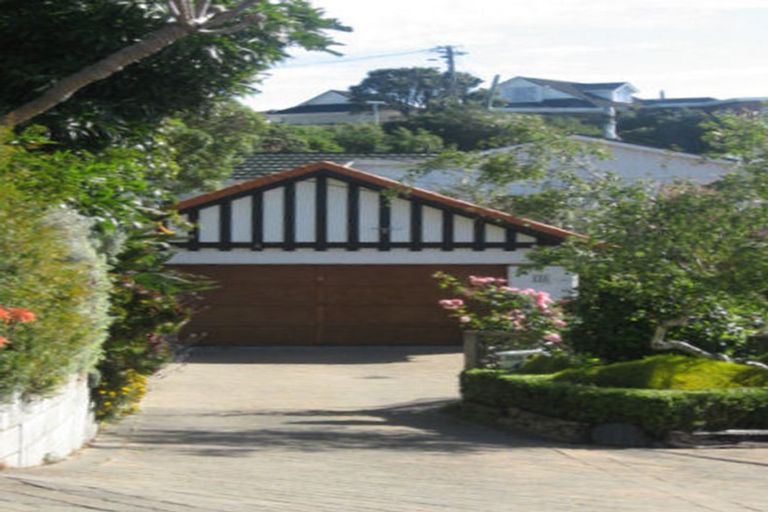 Photo of property in 155 Seatoun Heights Road, Miramar, Wellington, 6022