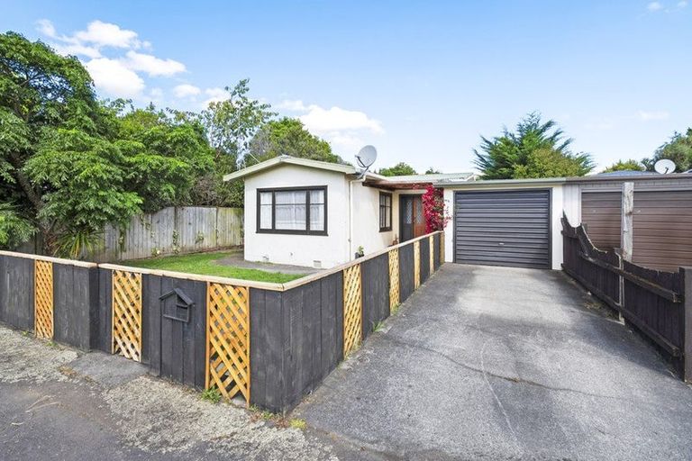Photo of property in 4 Keeling Street, West End, Palmerston North, 4412