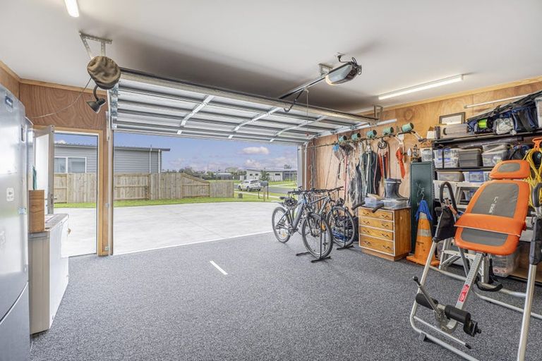 Photo of property in 110 Hamiora Street, Matarangi, 3592