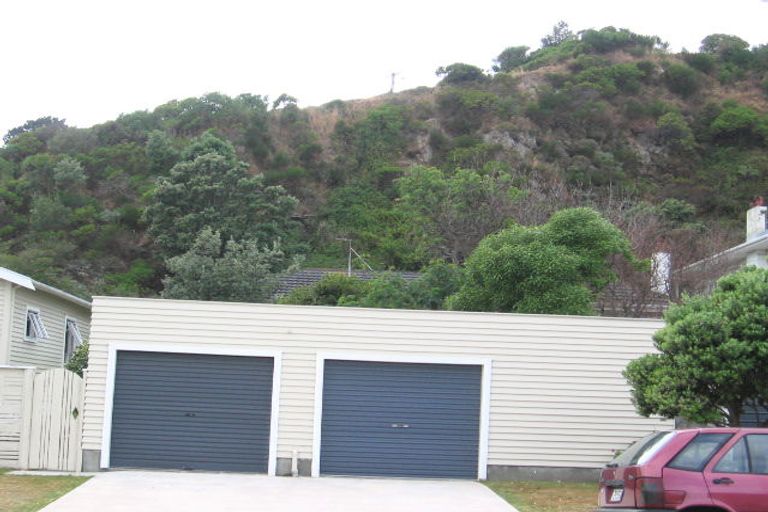 Photo of property in 74 Ira Street, Miramar, Wellington, 6022