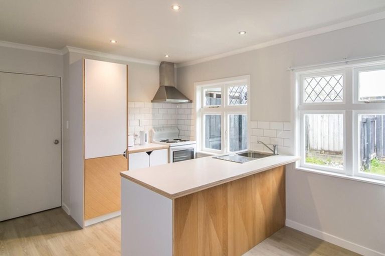 Photo of property in 3 Nathan Avenue, Paraparaumu Beach, Paraparaumu, 5032