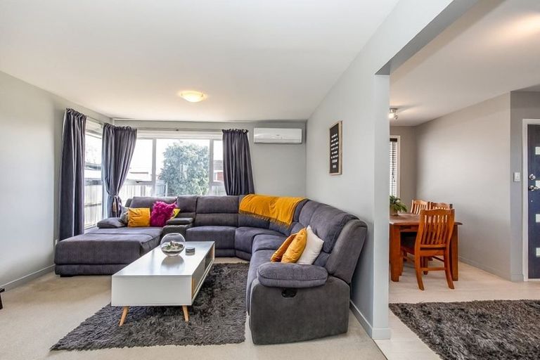 Photo of property in 28 Soberton Street, Aranui, Christchurch, 8061