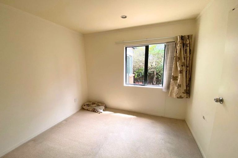 Photo of property in 27 Kona Crescent, Henderson, Auckland, 0610