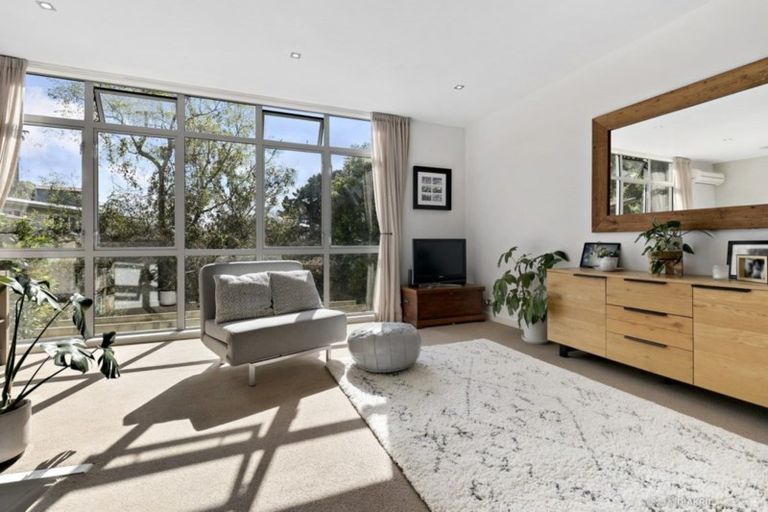 Photo of property in 6/59 Mortimer Terrace, Brooklyn, Wellington, 6021