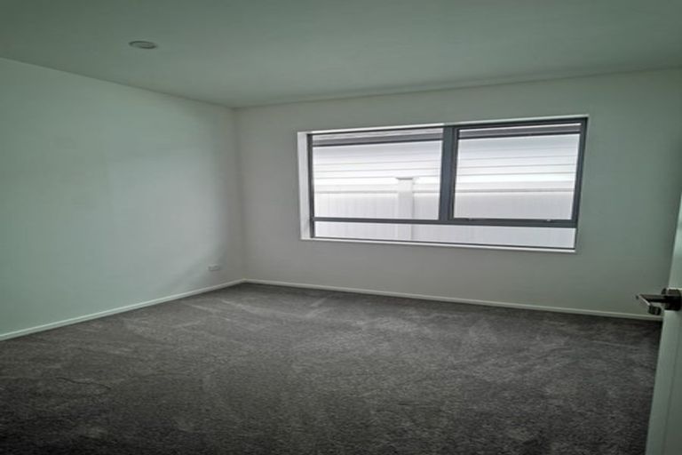 Photo of property in 25a Lillian Place, Orewa, 0931