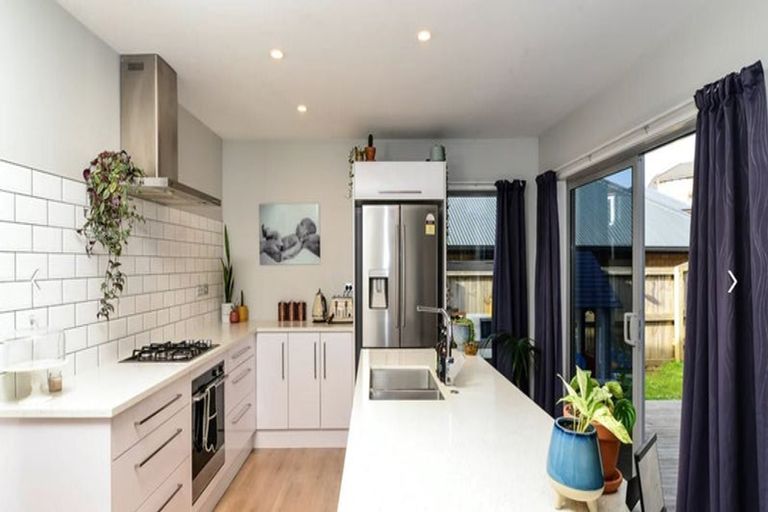 Photo of property in 28 Keston Crescent, Flagstaff, Hamilton, 3210