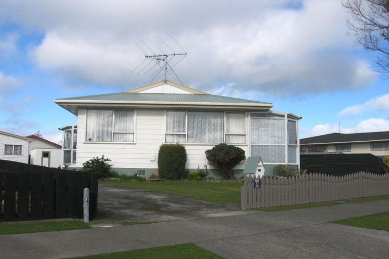 Photo of property in 56 Herbert Avenue, Cloverlea, Palmerston North, 4412