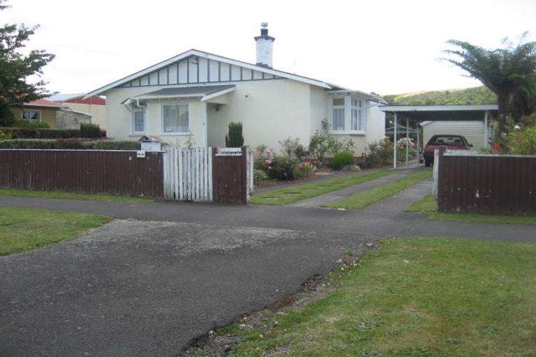 Photo of property in 5 Bute Place, Aramoho, Whanganui, 4500